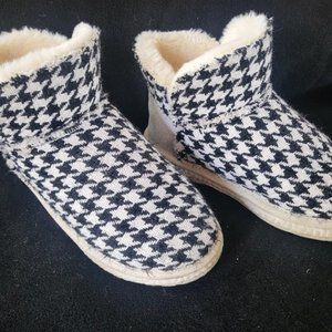 Shein Winter ankle boots size 6